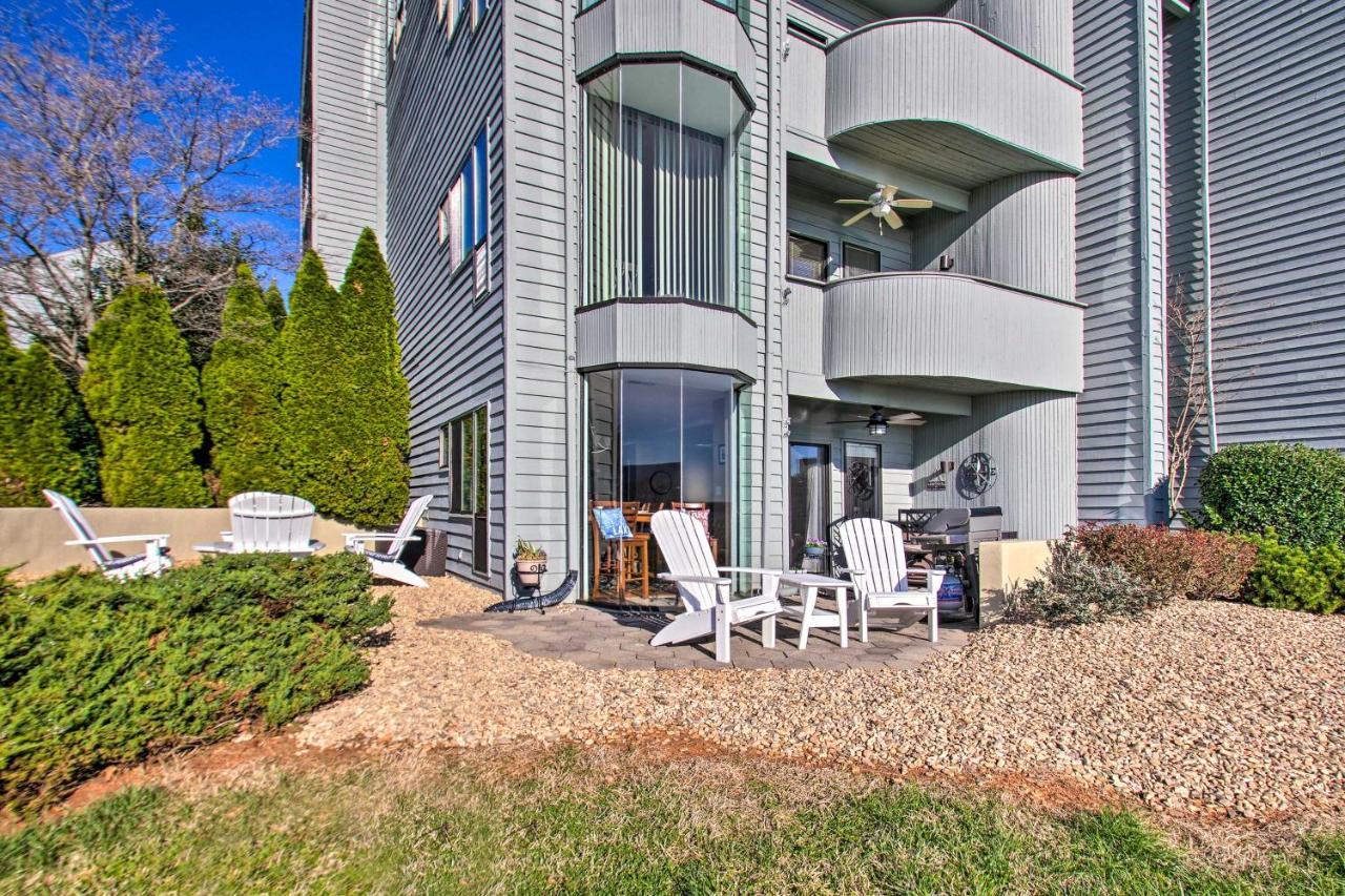 Sun-Filled Condo With Smith Mountain Lake Views Moneta Exterior foto